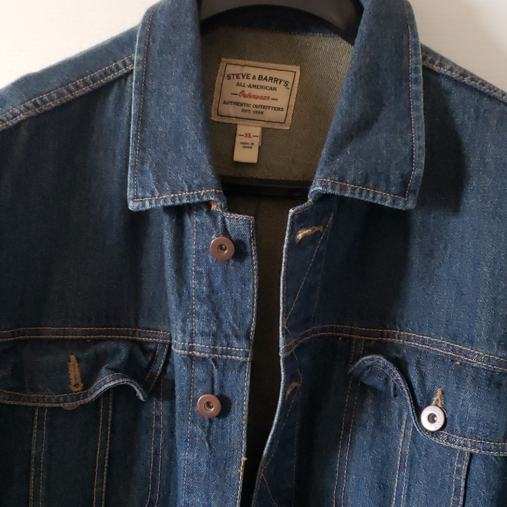 Jean jacket - Picture 2 of 4